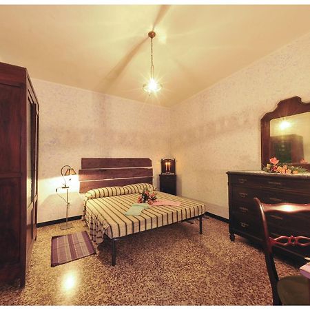 B&B Au Caruggiu Ceriale Cameră foto